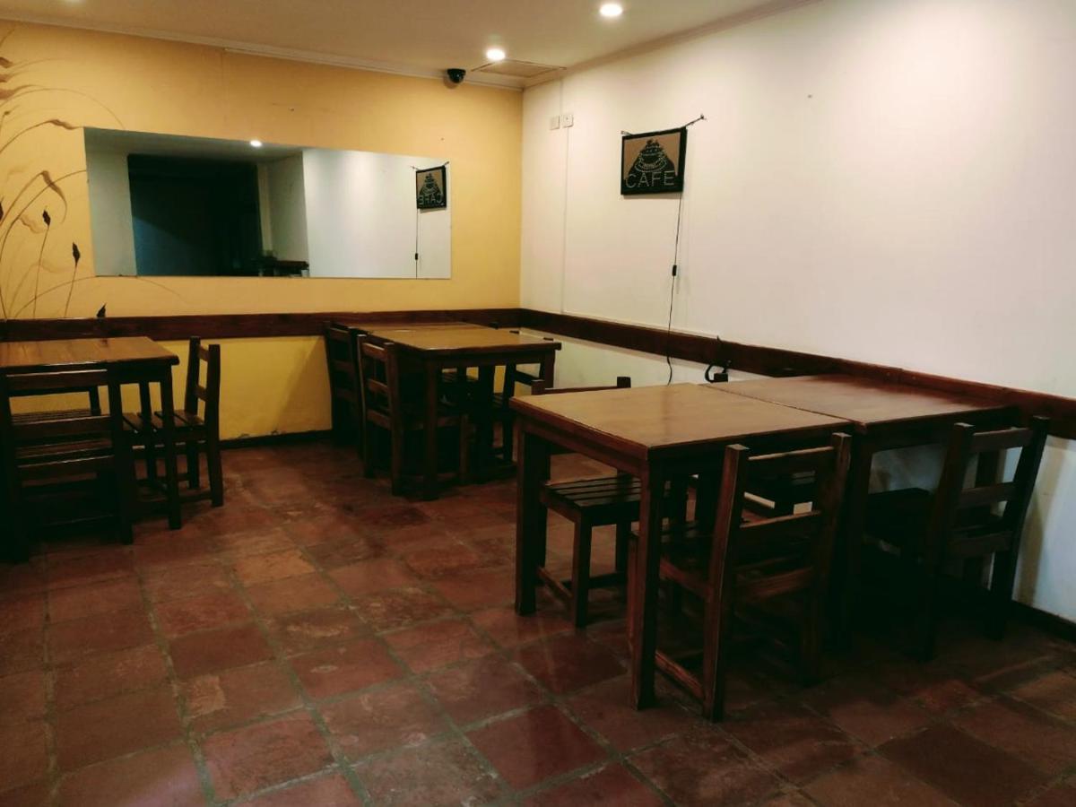 A Pousada Pintó Terraza Esquel Exterior foto